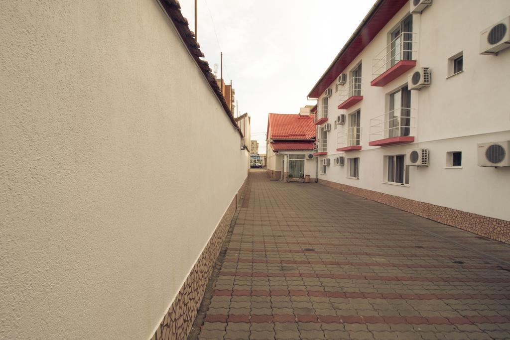 Pensiunea Johanna Arad Luaran gambar